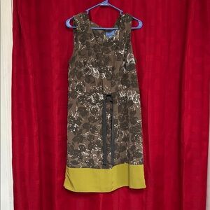 Simply Vera Vera Wang Brown Floral Dress, with stretchy belt